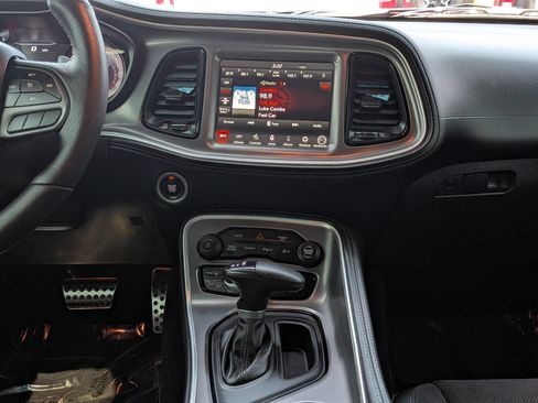 Used 2022 Dodge Challenger R/T Scat Pack w/ Shaker Package RWD image 9