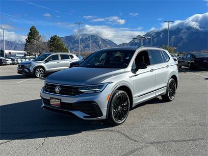 Used 2022 Volkswagen Tiguan SE R-Line