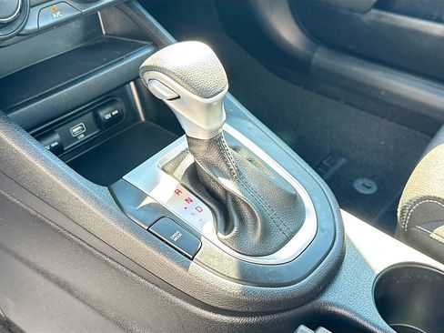 Certified 2023 Kia Forte LXS w/ LXS Technology Package FWD image 19