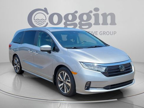 Used 2024 Honda Odyssey Touring image 7