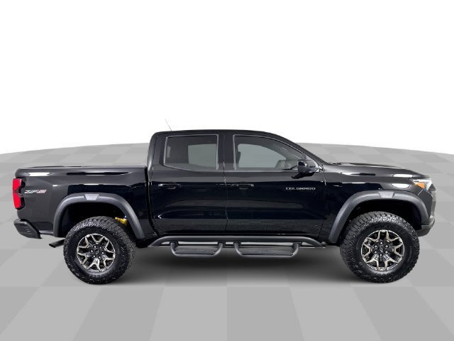 New 2026 Chevrolet Colorado ZR2 w/ Technology Package AWD/4WD image 10