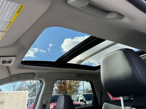 New 2025 Nissan Pathfinder Platinum w/ Cargo Package image 14