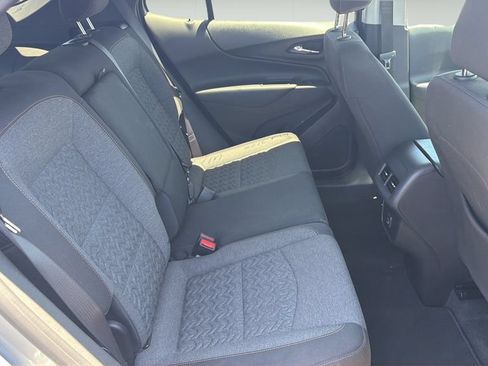 Used 2024 Chevrolet Equinox LT FWD image 11