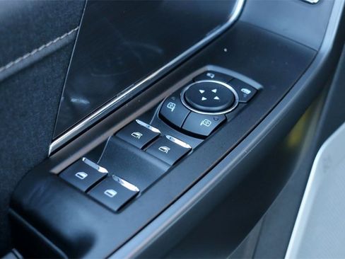 New 2025 Ford F150 Lariat w/ Equipment Group 502A High image 18