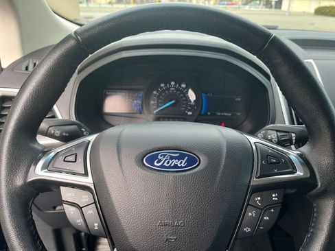 Used 2024 Ford Edge SEL AWD/4WD image 25