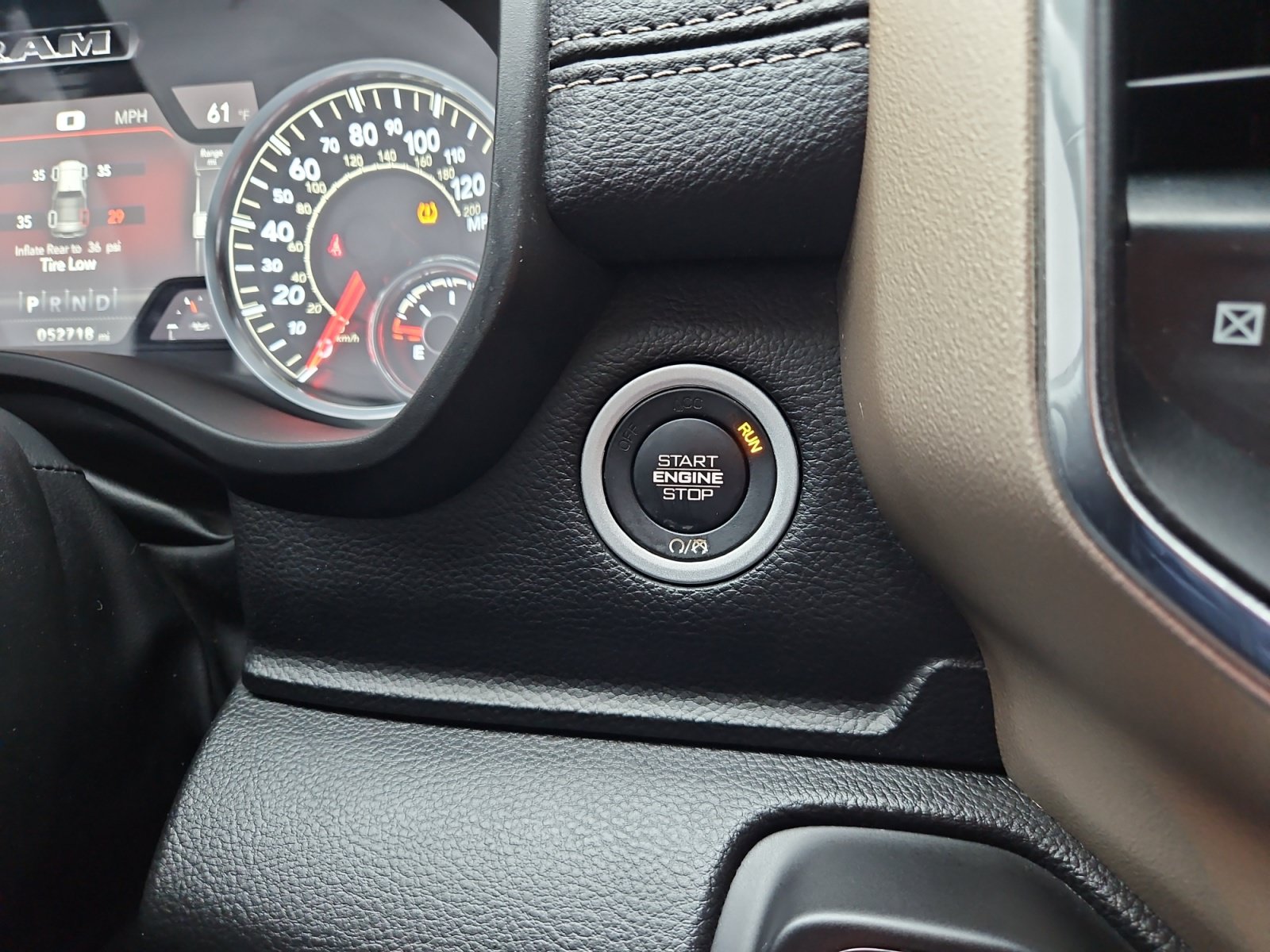 Used 2022 RAM 1500 Laramie AWD/4WD image 25