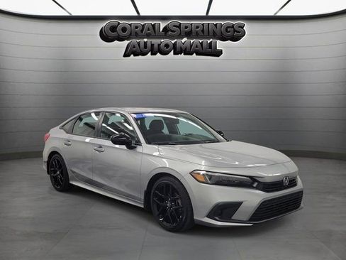 Used 2024 Honda Civic Sport image 1