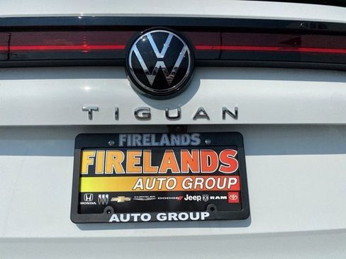 New 2025 Volkswagen Tiguan S image 15