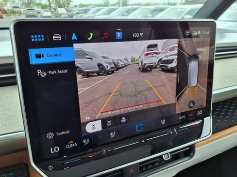 New 2025 Volkswagen ID. Buzz Pro S Plus image 16