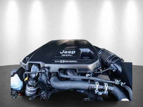 Used 2021 Jeep Wrangler Unlimited Sport AWD/4WD image 36