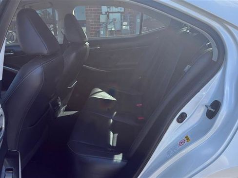 Used 2016 Lexus IS 200t w/ Navigation System Package RWD image 20