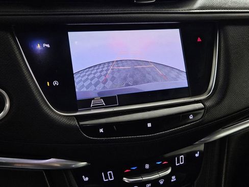 Used 2020 Cadillac XT5 Premium Luxury image 14