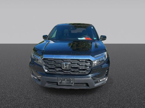 Used 2024 Honda Passport EX-L image 4