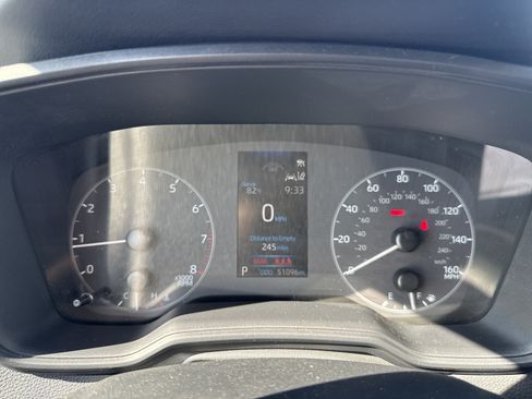 Used 2024 Toyota Corolla LE FWD image 19