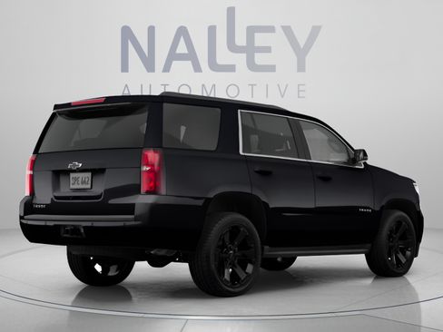 Used 2018 Chevrolet Tahoe LS w/ All-Season Package AWD/4WD image 3