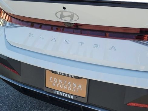 New 2026 Hyundai Elantra SEL Sport FWD image 30