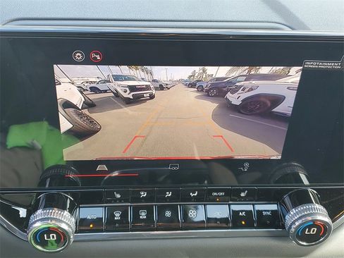 New 2026 GMC Canyon Elevation w/ Convenience Package image 18