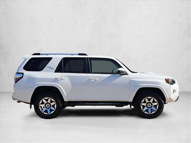Used 2018 Toyota 4Runner TRD Off-Road AWD/4WD image 4