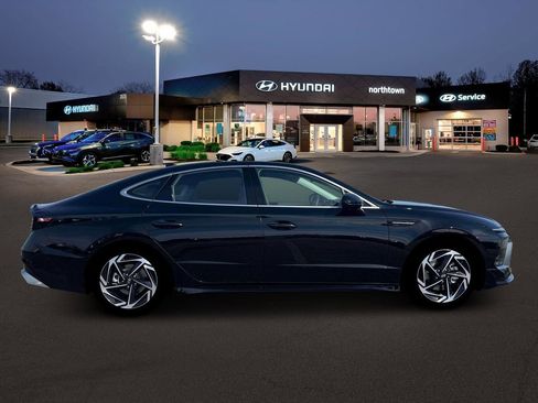 New 2026 Hyundai Sonata SEL image 9