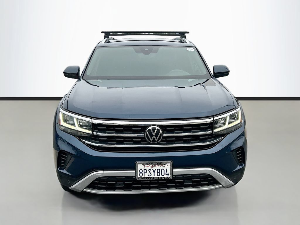 Used 2020 Volkswagen Atlas Cross Sport SEL AWD/4WD image 2