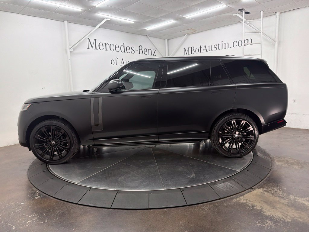 Used 2024 Land Rover Range Rover Long Wheelbase SE AWD/4WD image 4