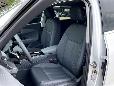 New 2026 Audi Q3 quattro 2.0T AWD/4WD image 9