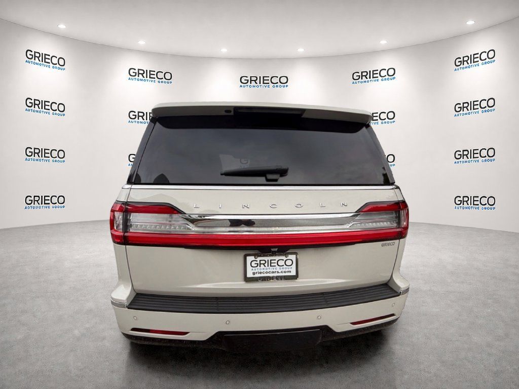 Used 2019 Lincoln Navigator Reserve w/ Cargo Package AWD/4WD image 6