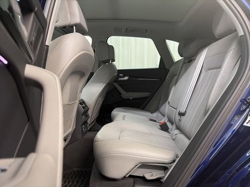 Used 2018 Audi Q5 Prestige w/ Prestige Package image 30