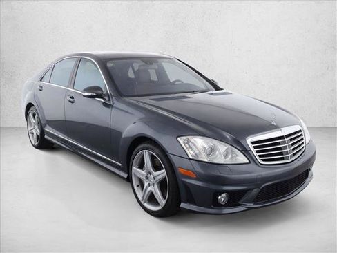 Used 2009 Mercedes-Benz S 63 AMG image 3