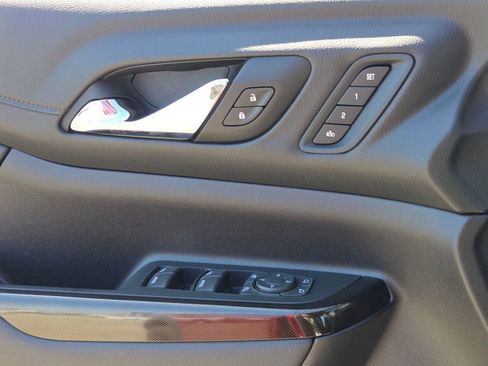 Used 2023 GMC Acadia AT4 w/ Technology Package image 27