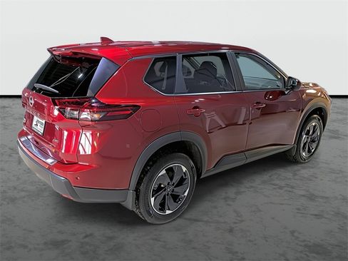 Used 2026 Nissan Rogue SV w/ Cold Weather Package image 4