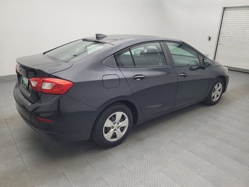 Used 2016 Chevrolet Cruze LS FWD image 10