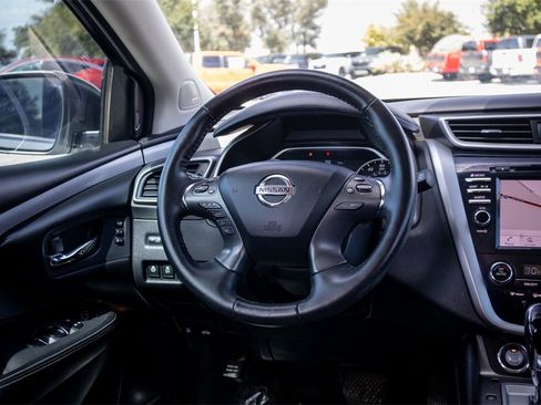 Used 2022 Nissan Murano SL w/ Cargo Package image 21