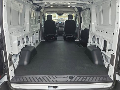 New 2025 Ford Transit 150 Low Roof image 21