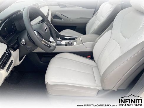 New 2026 INFINITI QX60 Luxe image 19