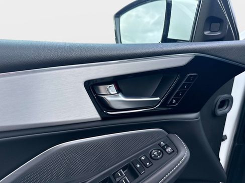 Certified 2026 Acura MDX FWD w/ Technology Package image 17