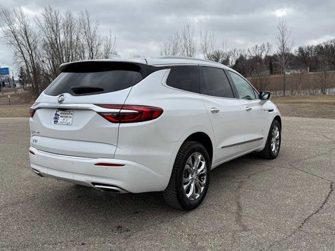 Used 2021 Buick Enclave Avenir w/ Avenir Technology Package image 4