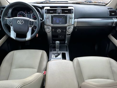 Used 2019 Toyota 4Runner SR5 Premium RWD image 9