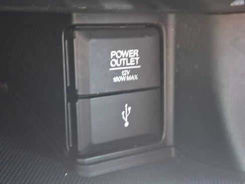 Used 2014 Honda Accord Sport image 27