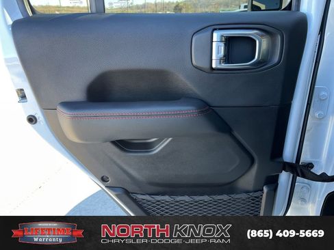 Used 2023 Jeep Gladiator Rubicon w/ Trailer Tow Package image 14