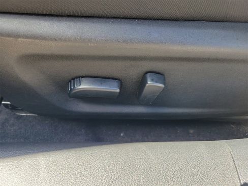 Used 2024 Nissan Altima 2.5 SV image 17