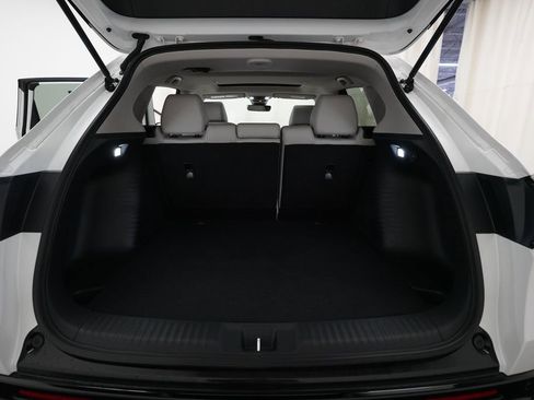 Certified 2026 Honda HR-V EX-L image 10