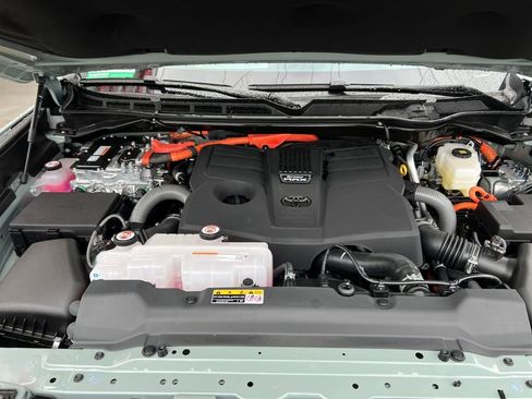 New 2026 Toyota Sequoia Platinum image 9