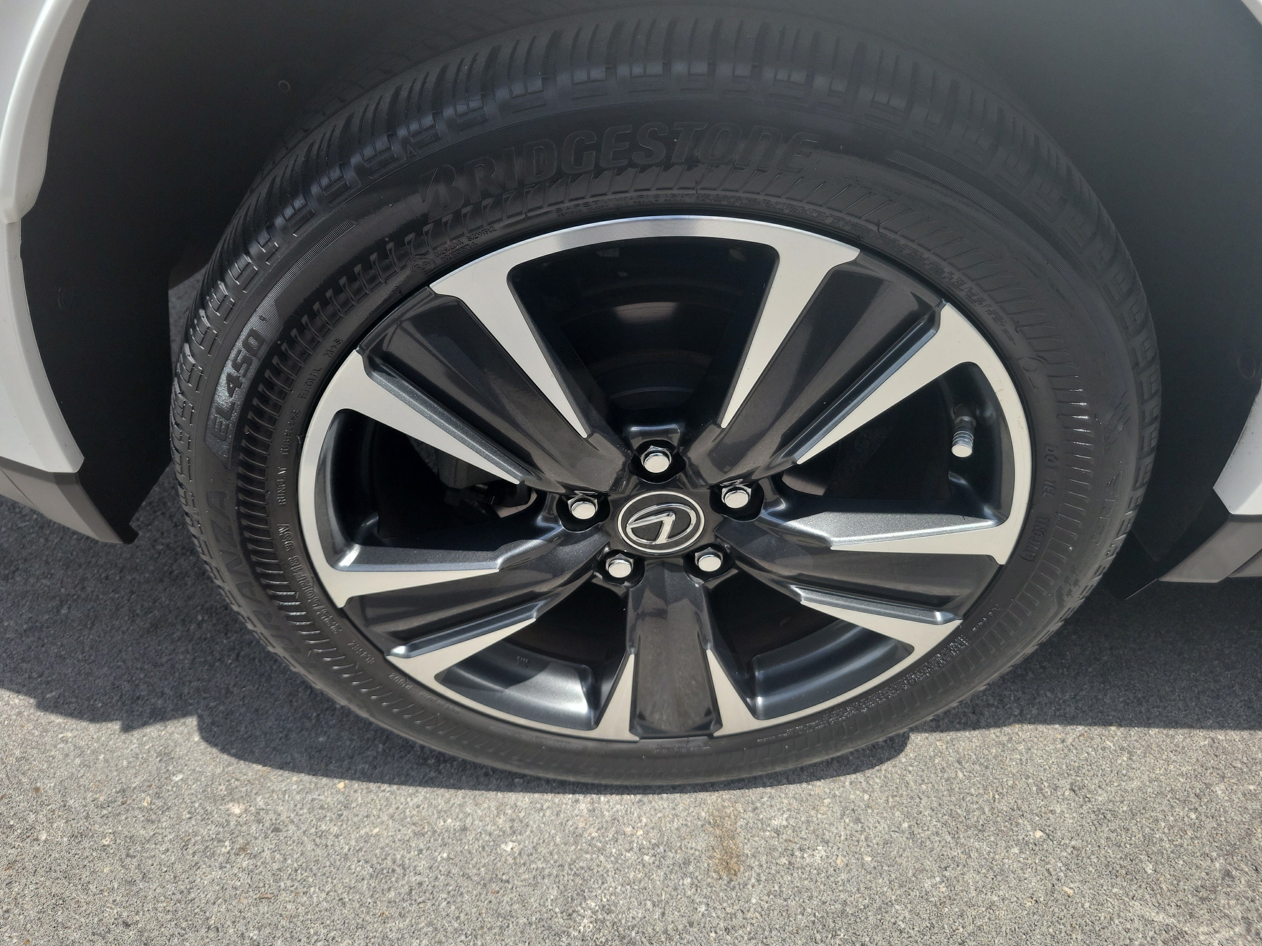 Used 2023 Lexus UX 250h FWD w/ Accessory Package (Z1) image 7