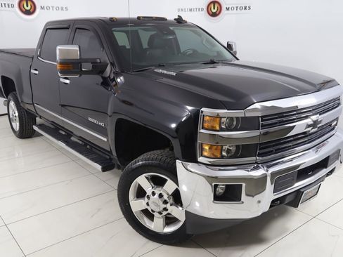 Used 2016 Chevrolet Silverado 2500 LTZ w/ Duramax Plus Package image 18