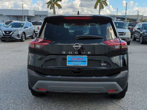 Certified 2023 Nissan Rogue SV image 6