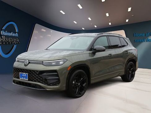 New 2026 Volkswagen Tiguan SE R-Line image 8