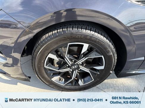 Used 2025 Hyundai Sonata SEL FWD image 16