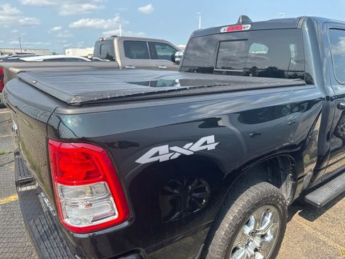 Used 2019 RAM 1500 Big Horn AWD/4WD image 14