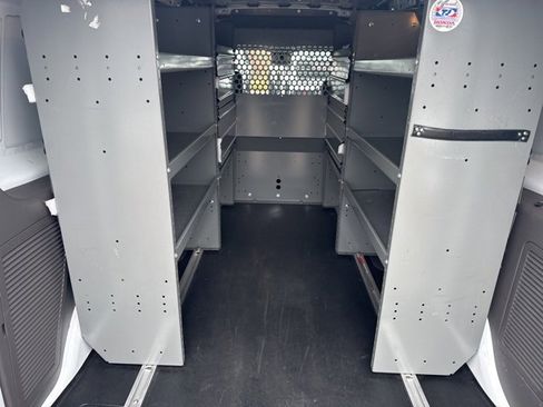 Used 2022 Ford Transit Connect XL image 13